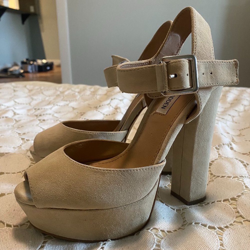 Nude Steve Madden 6-inch Suede Platform Peep Toe Heels with Ankle Strap